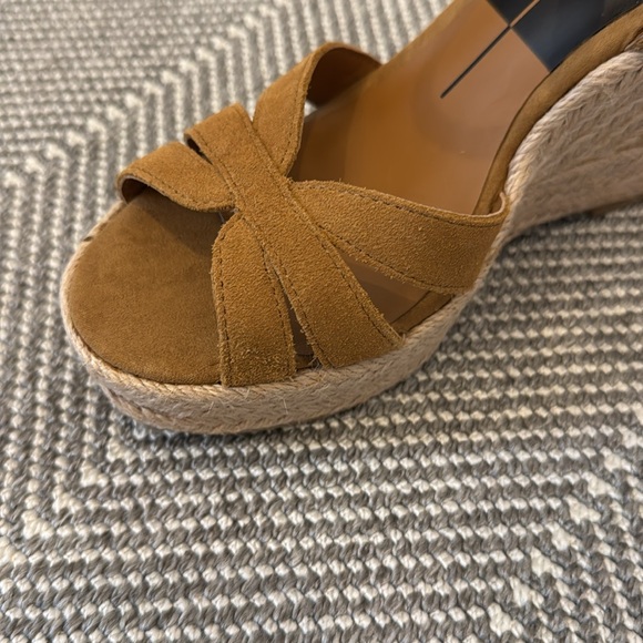 Dolce Vita Tan Wedge Sandals - Picture 9 of 10